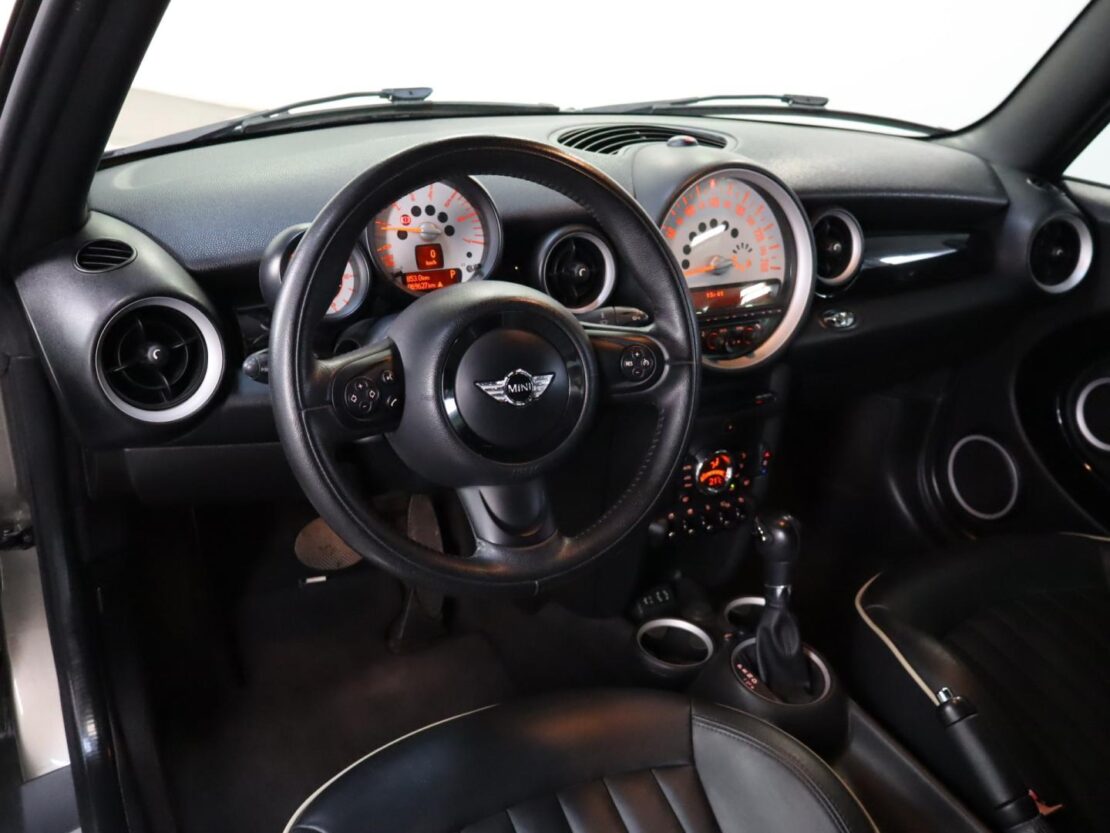 Mini Mini Cooper D Cabrio Auto 10