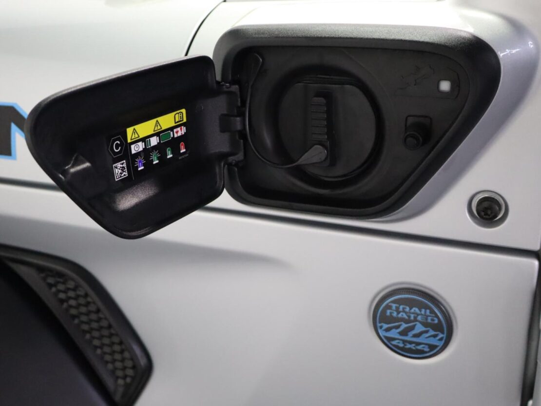 Jeep Wrangler Rubicon 2.0 TG Plug In Hybrid  4Xe AT8 9