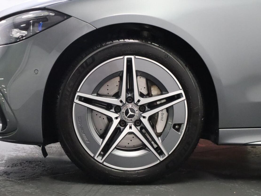 Mercedes Benz Classe C C 300 e AMG Line 5