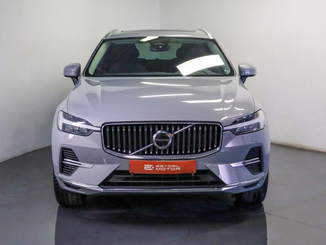 Volvo XC60 2.0 T6 PHEV Core AWD 2