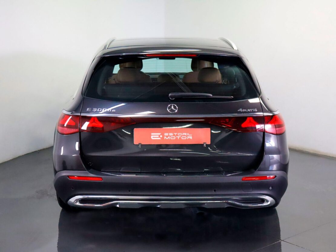 Mercedes Benz Classe E E 30 de 4MATIC All-Terrain 3