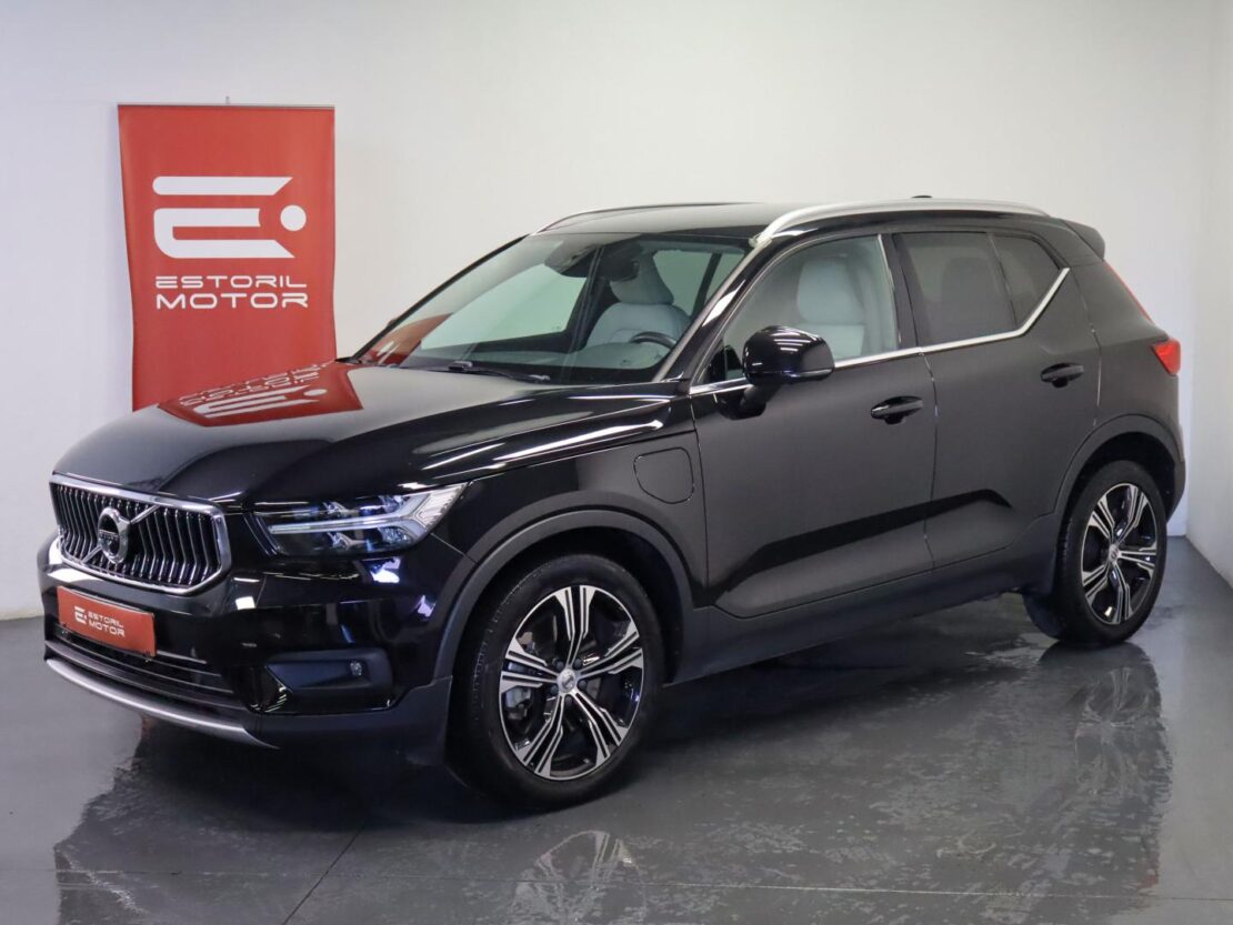 Volvo XC40 T5  Plug-in Hybrid Inscription 1