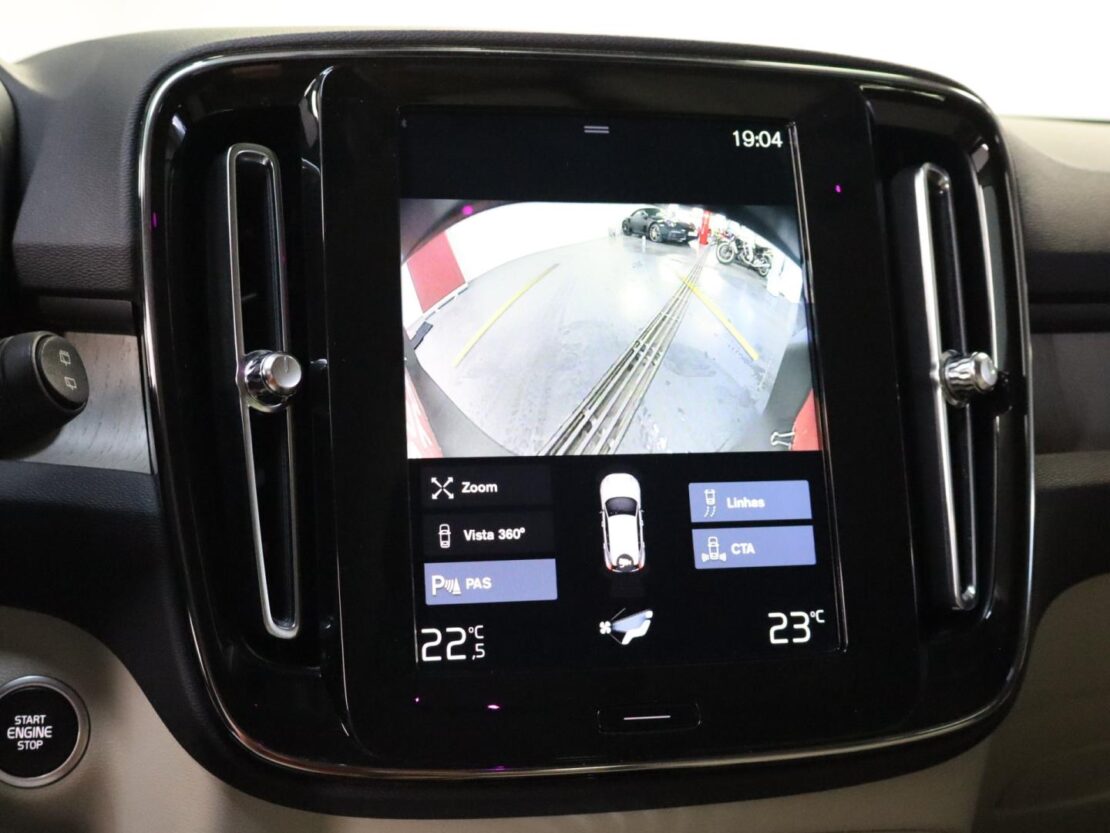 Volvo XC40 T5  Plug-in Hybrid Inscription 17