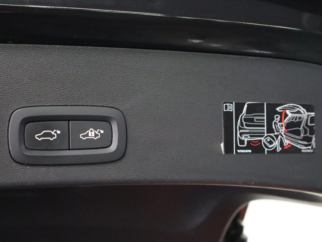 Volvo XC40 T5  Plug-in Hybrid Inscription 22