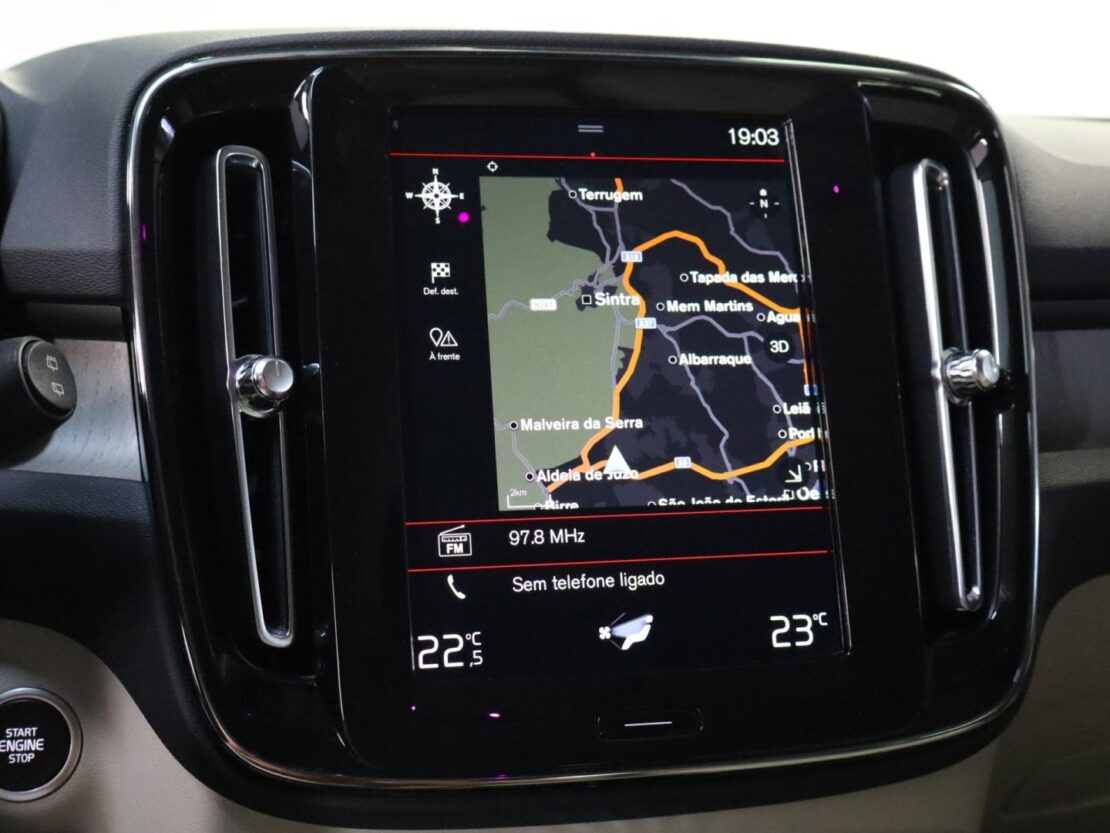 Volvo XC40 T5  Plug-in Hybrid Inscription 14