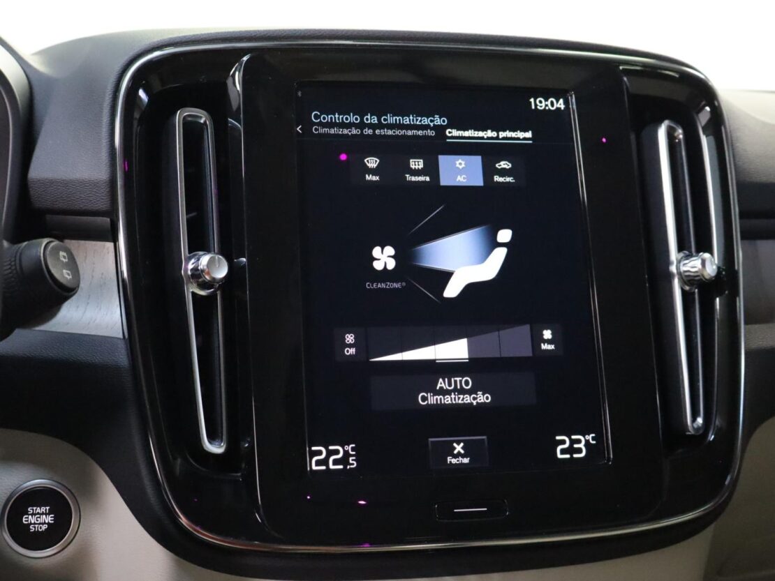 Volvo XC40 T5  Plug-in Hybrid Inscription 15