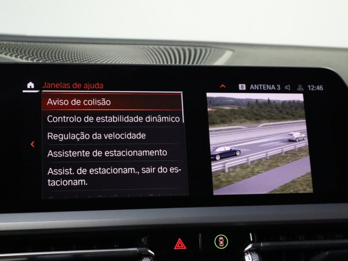 BMW Serie 3 330e Auto Corporate Edition 22