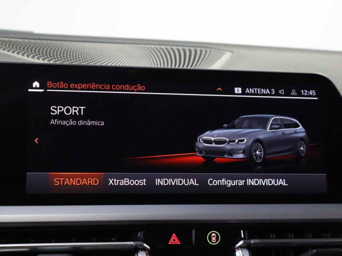 BMW Serie 3 330e Auto Corporate Edition 18