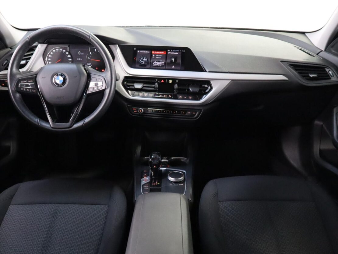BMW Serie 1 118i Auto 9