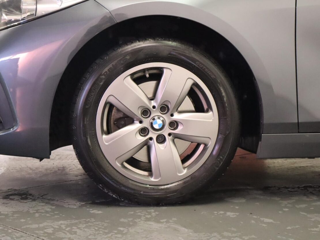 BMW Serie 1 118i Auto 5