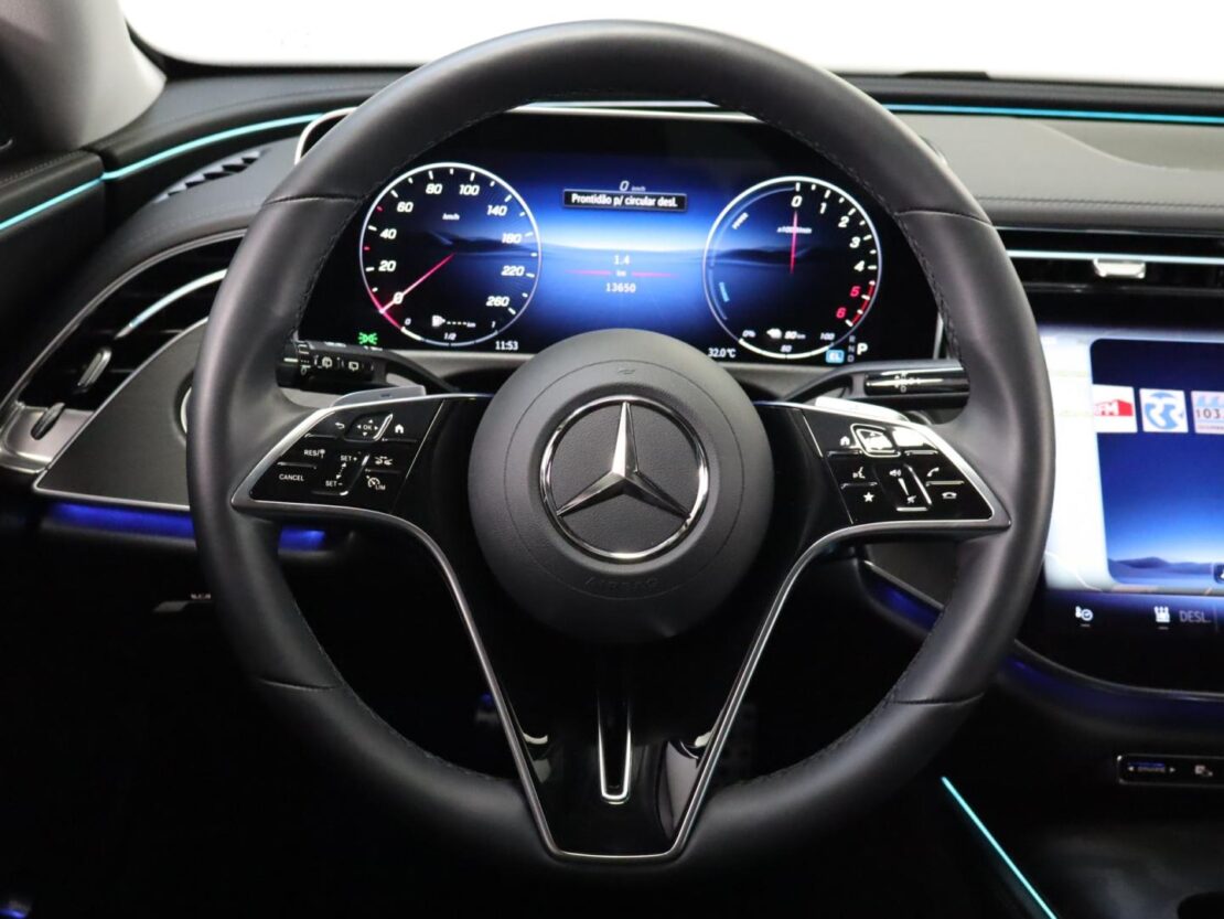 Mercedes Benz Classe E E 30 de 4MATIC All-Terrain 9