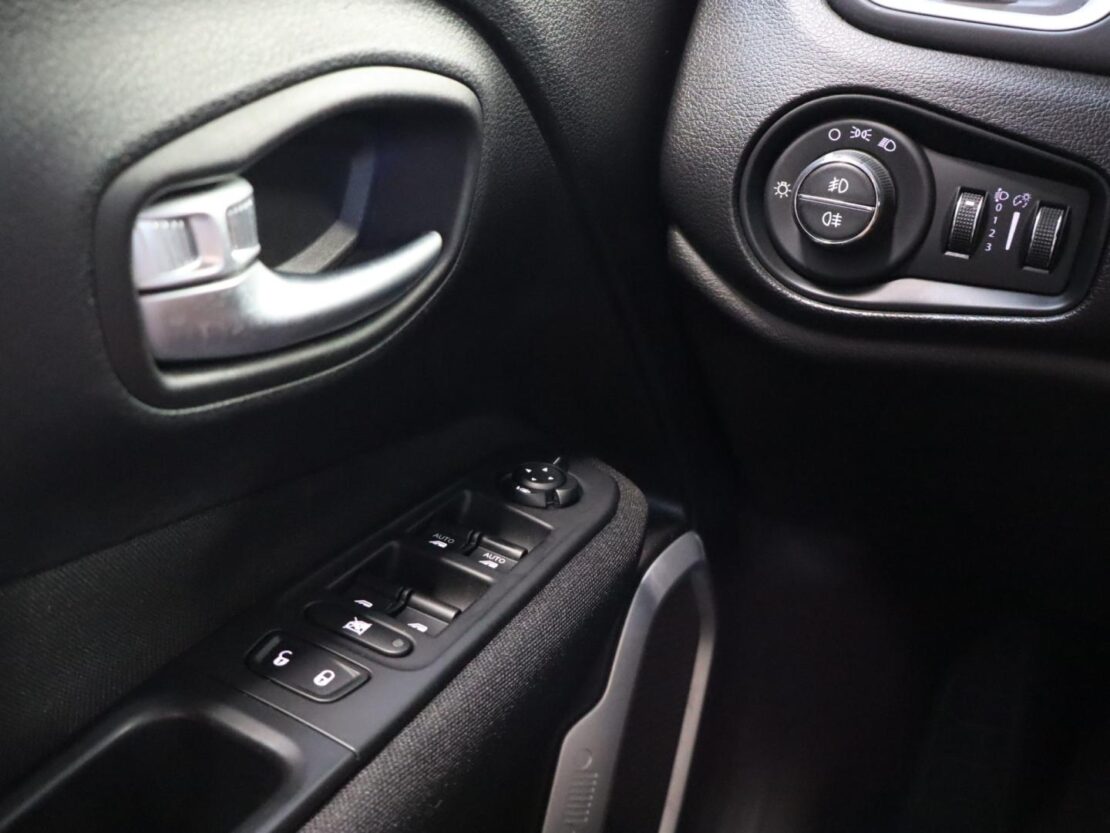 Jeep Renegade 1.6 MJD Longitude 11