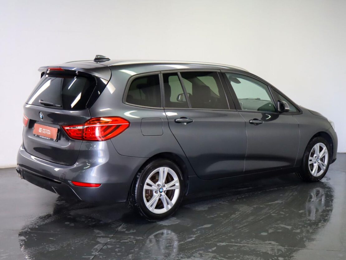 BMW Serie 2 Gran Tourer 216d Auto Line sport 3