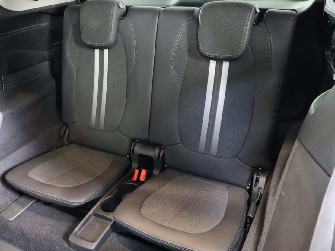 BMW Serie 2 Gran Tourer 216d Auto Line sport 9