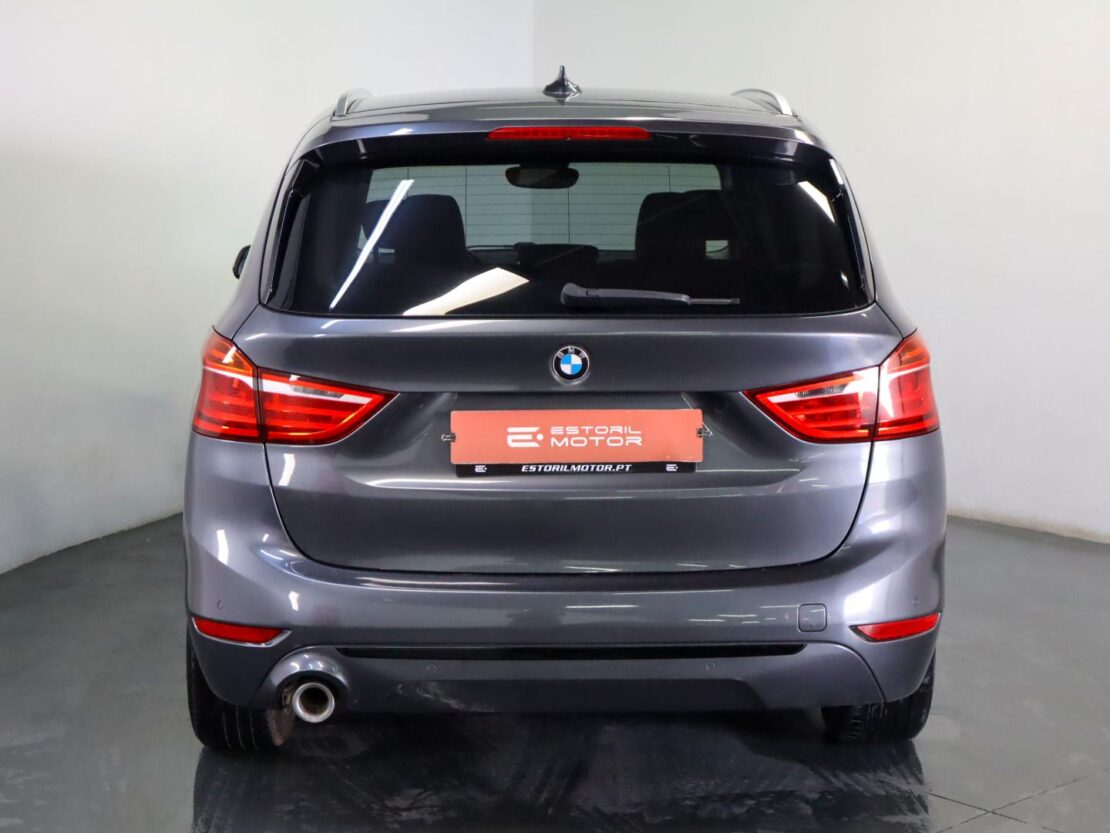 BMW Serie 2 Gran Tourer 216d Auto Line sport 4