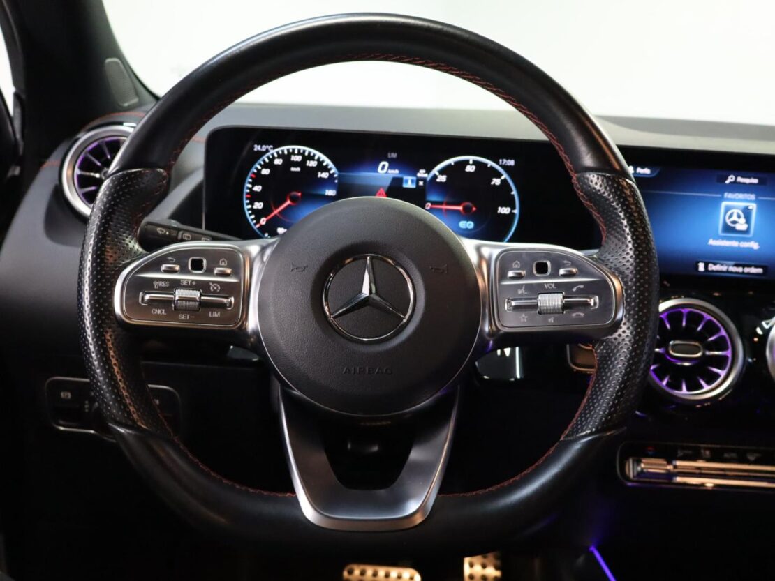 Mercedes Benz EQA Mercedes-Benz EQA 300 4Matic AMG Line 17