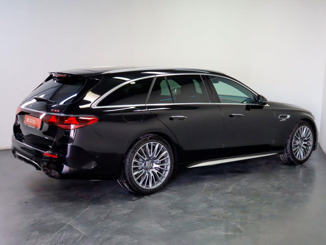Mercedes Benz Classe E Mercedes-AMG E 53 HYBRID 4MATIC+ Station 3