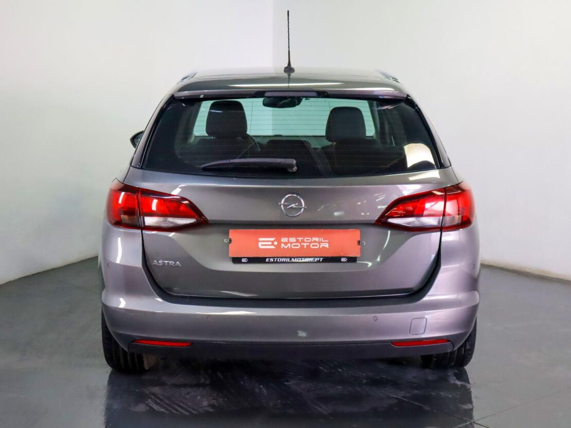 Opel Astra Sports Tourer 1.5 D Design & Tech Aut. S/S 2