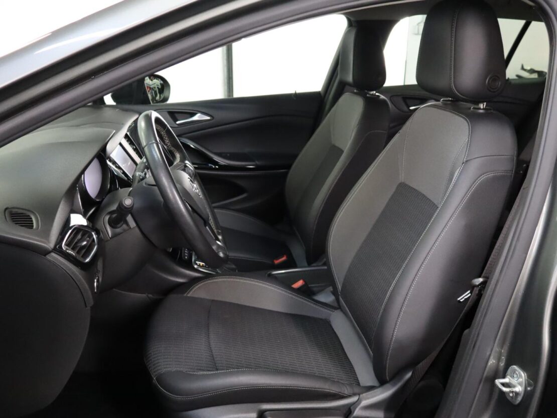 Opel Astra Sports Tourer 1.5 D Design & Tech Aut. S/S 7
