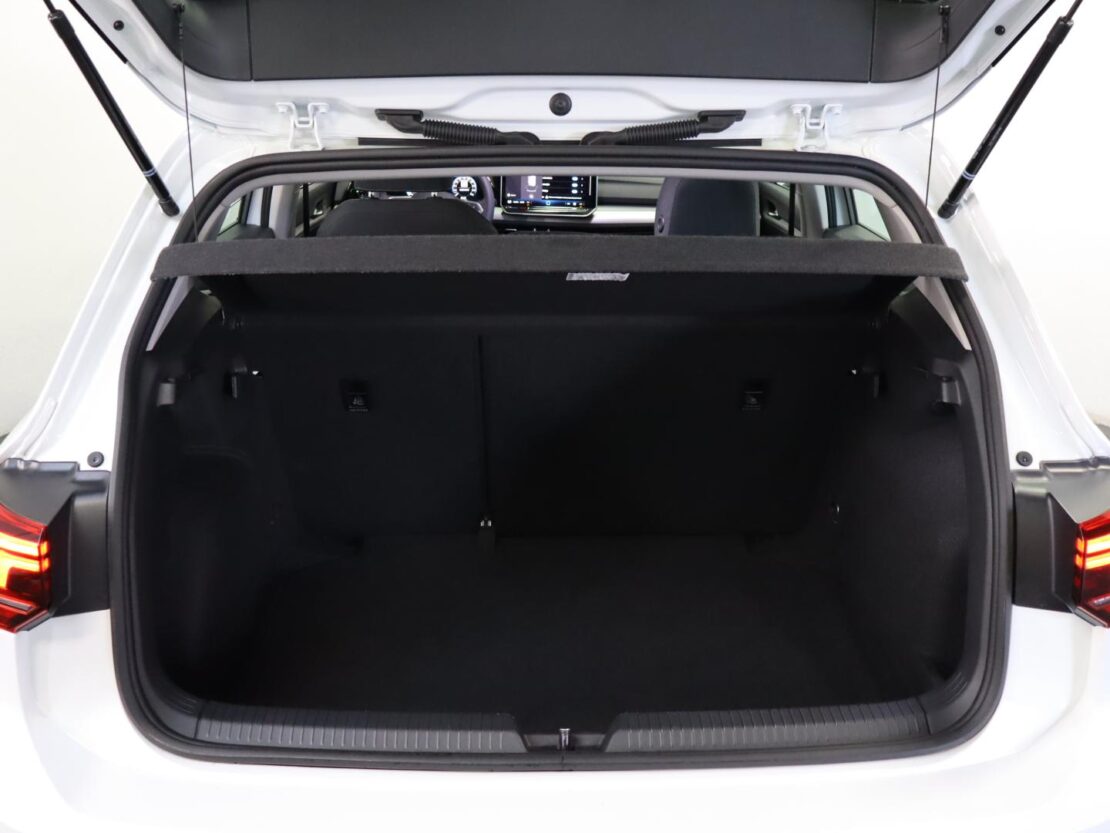 Volkswagen Golf 1.5 TSI URBAN 20