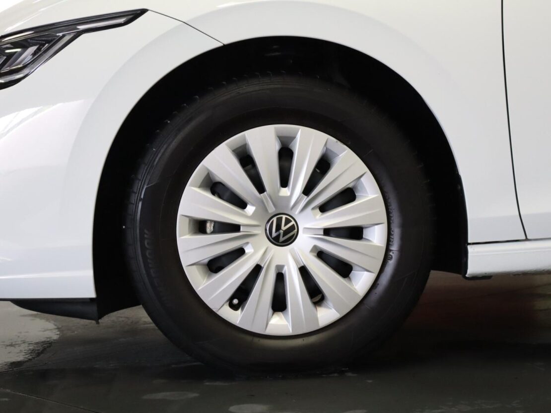 Volkswagen Golf 1.5 TSI URBAN 5
