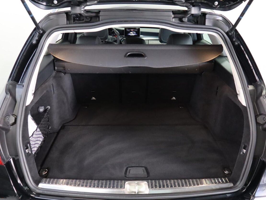 Mercedes Benz Classe C C 220 d Avantgarde Aut. 22