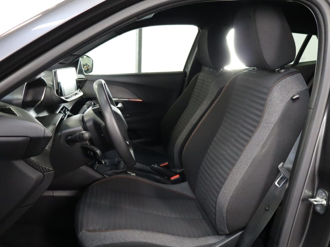 Peugeot 2008 1.2 PureTech Active 7