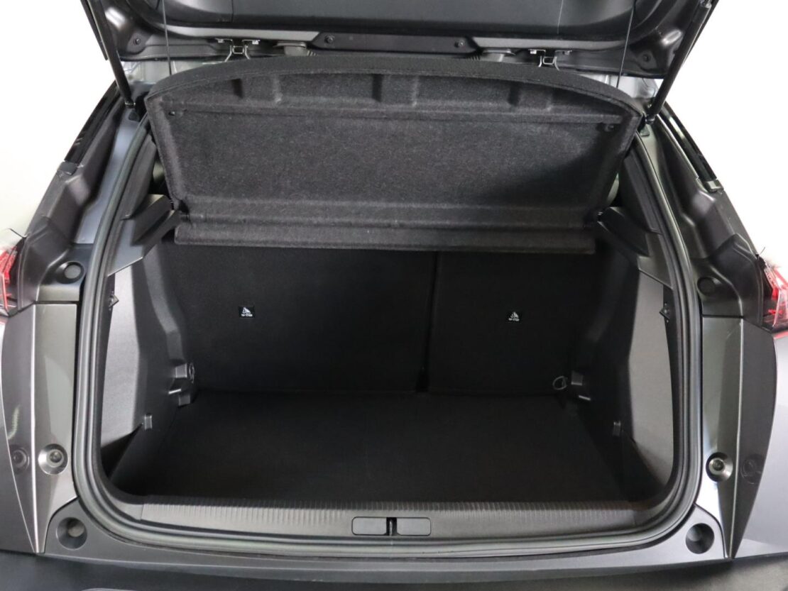 Peugeot 2008 1.2 PureTech Active 18