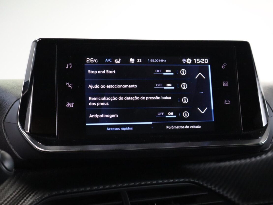 Peugeot 2008 1.2 PureTech Active 15