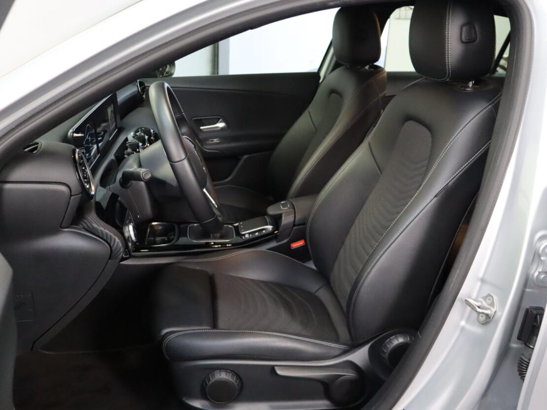 Mercedes Benz Classe A 160 d Business Solutions 7