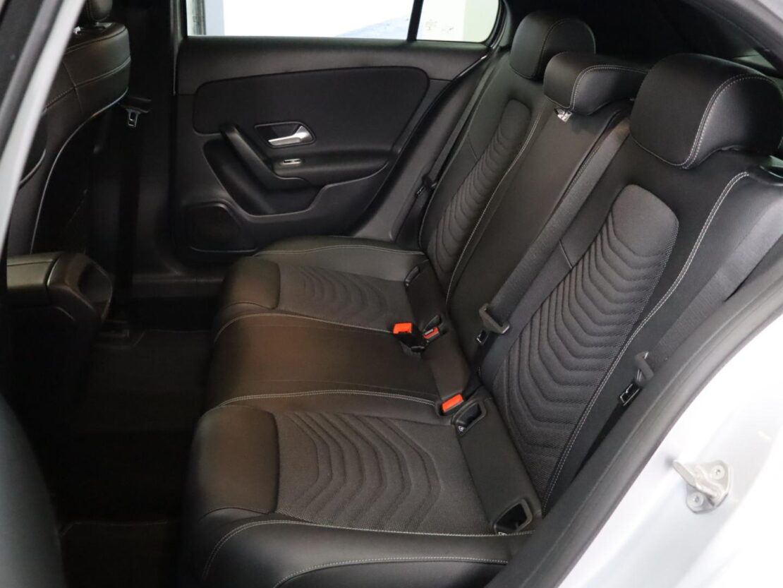 Mercedes Benz Classe A 160 d Business Solutions 8