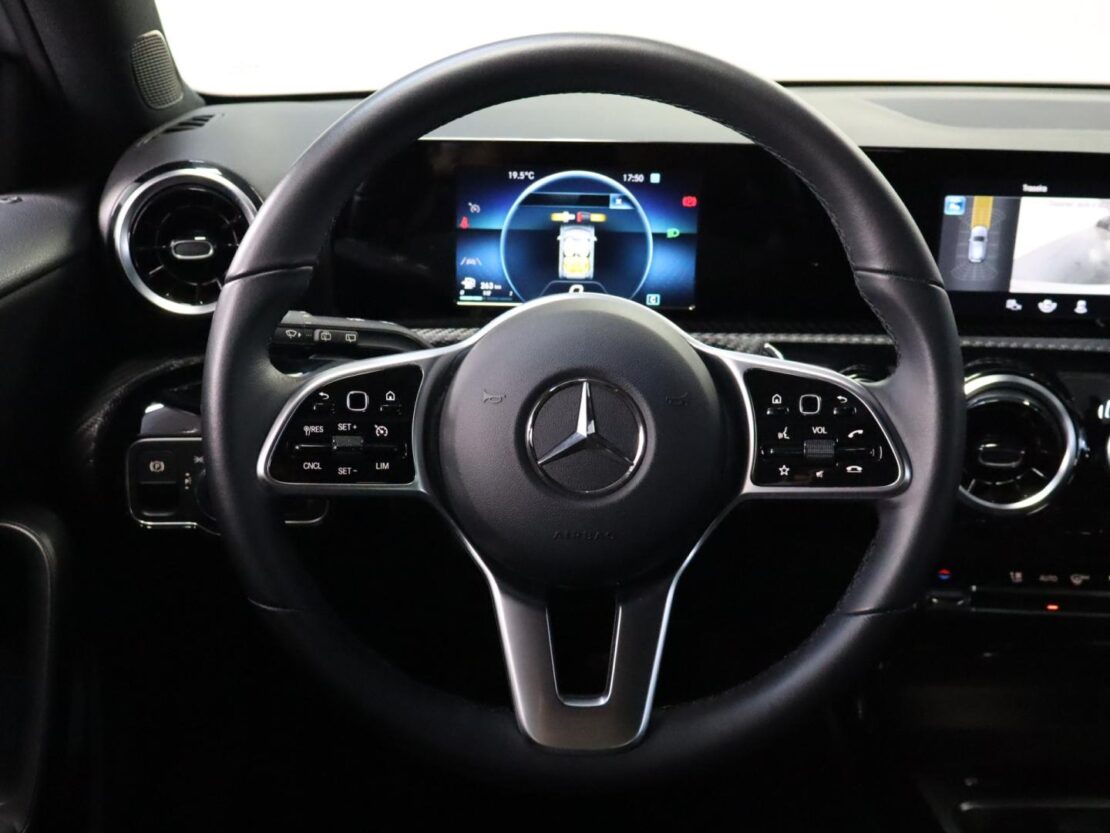 Mercedes Benz Classe A 160 d Business Solutions 10