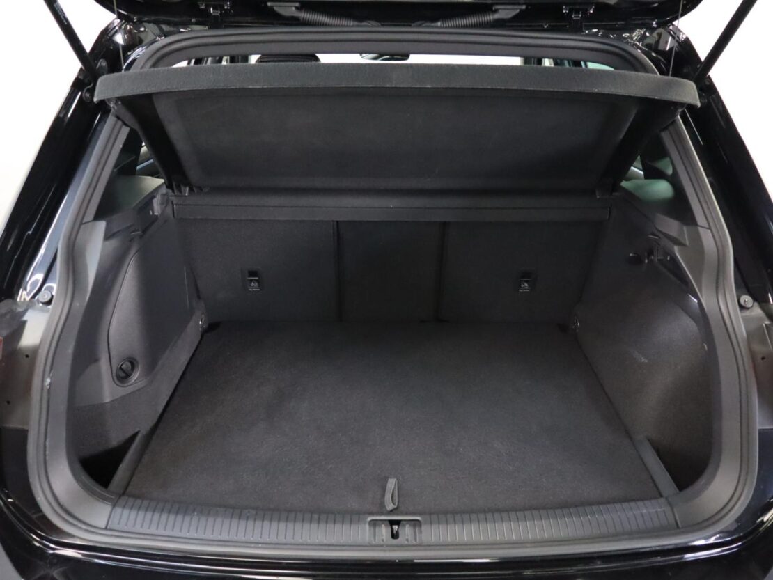 Volkswagen Tiguan 1.4 TSI eHybrid R-Line DSG 25