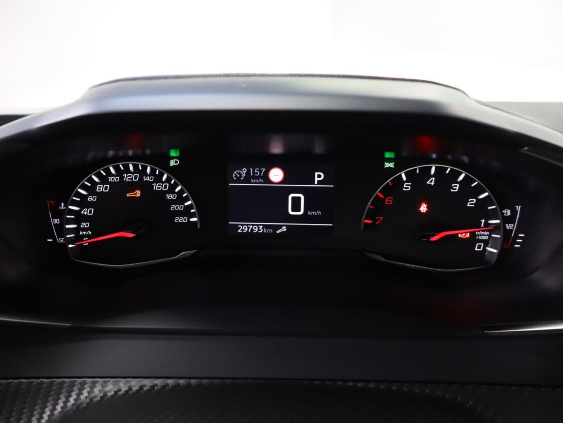 Peugeot 2008 1.5 BlueHDi  Active EAT8 12