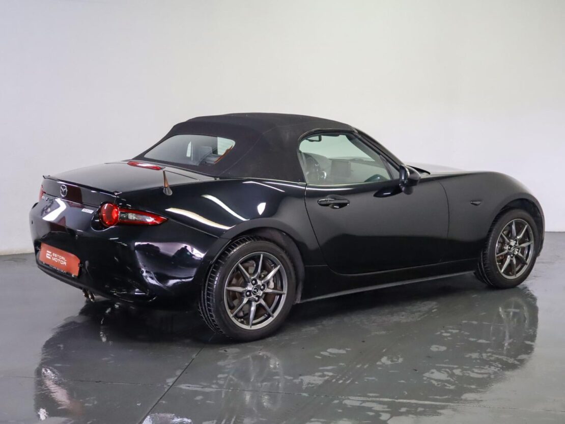 Mazda MX-5 1.5 SKY- G  Evolve Navi 6
