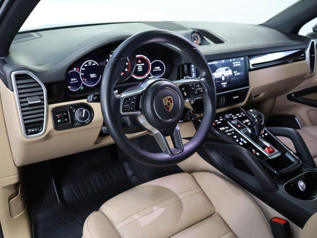 Porsche Cayenne Platinum Edition 6