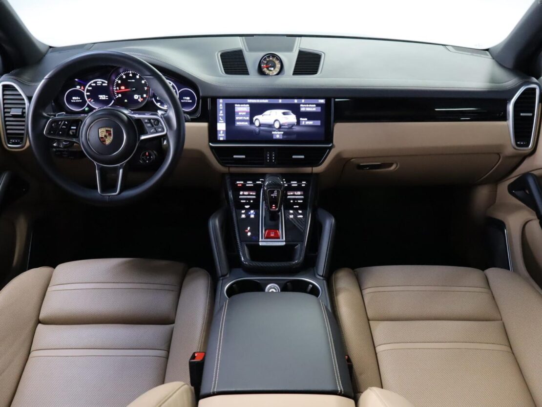 Porsche Cayenne Platinum Edition 14