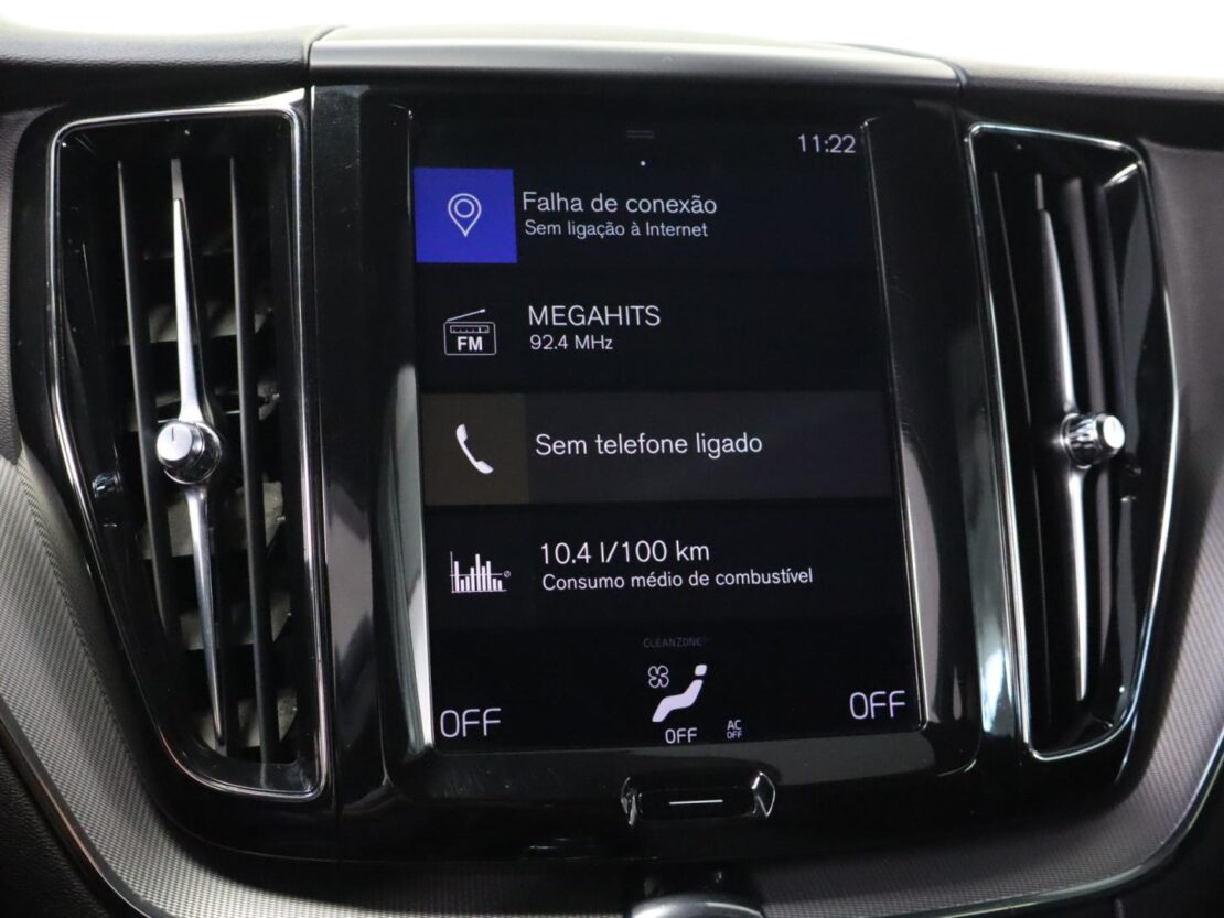 Volvo XC60 2.0 T8 Phev R-Design 13