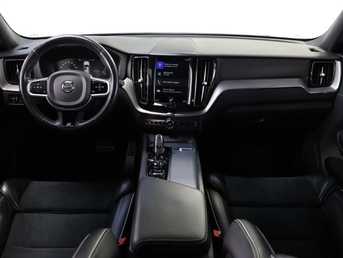 Volvo XC60 2.0 T8 Phev R-Design 9