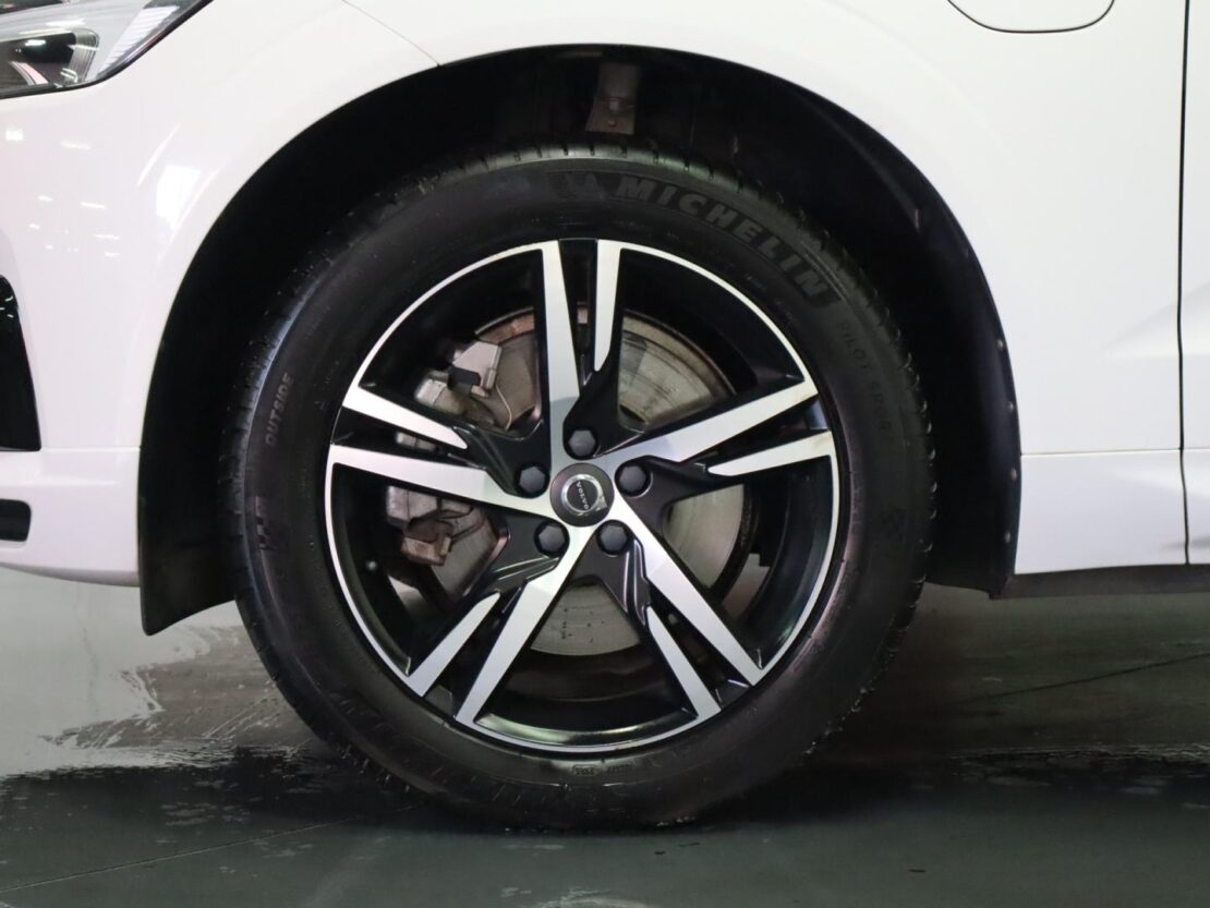 Volvo XC60 2.0 T8 Phev R-Design 5