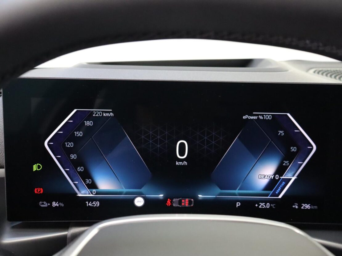 BMW i4 eDrive40 17