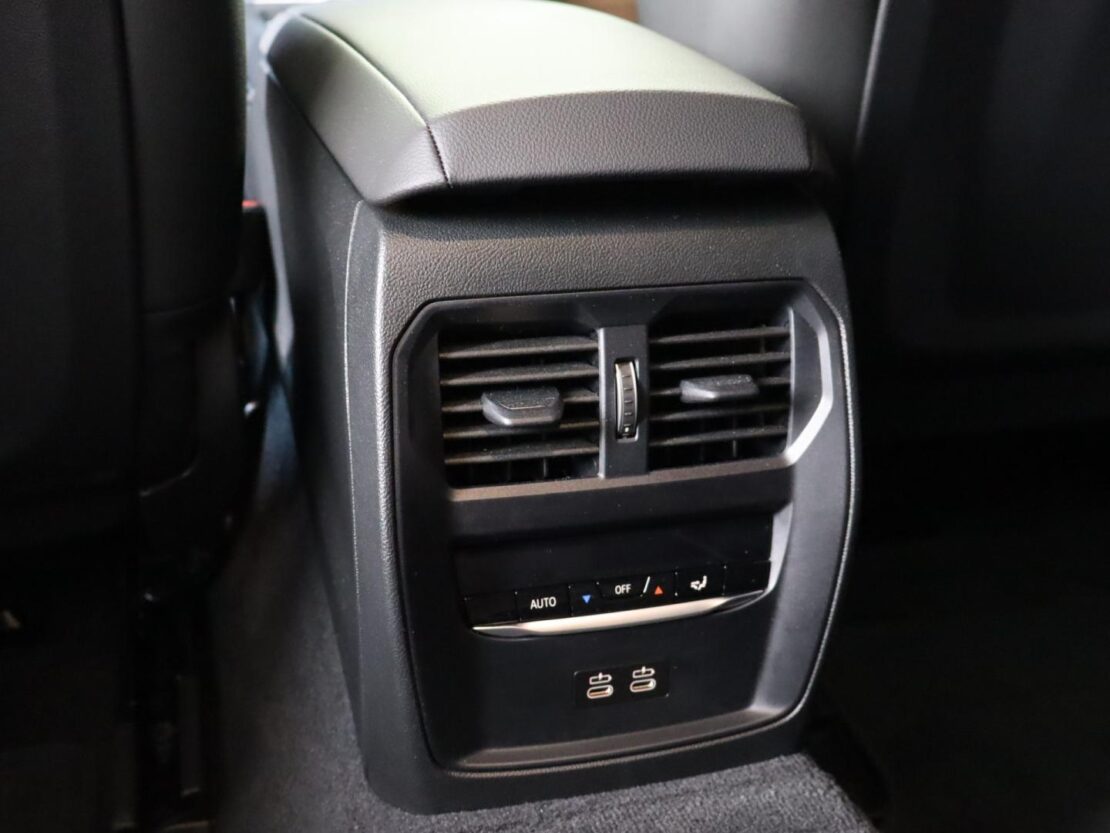 BMW i4 eDrive40 13
