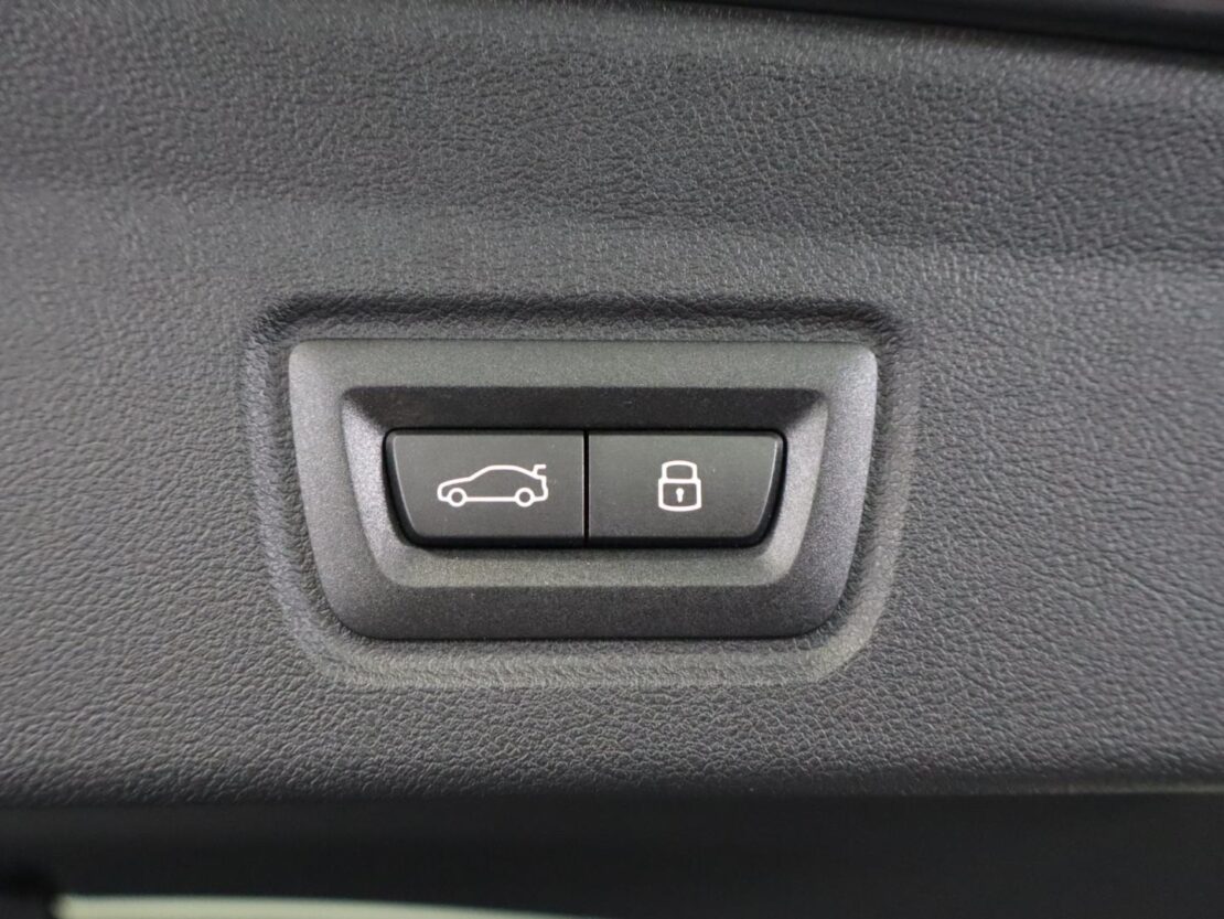 BMW i4 eDrive40 25