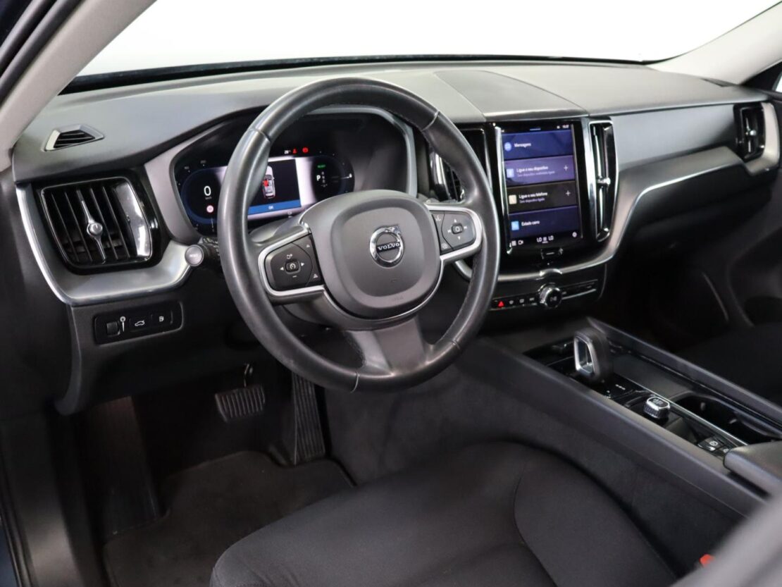 Volvo XC60 2.0 T6  AWD PHEV Inscription Auto 8