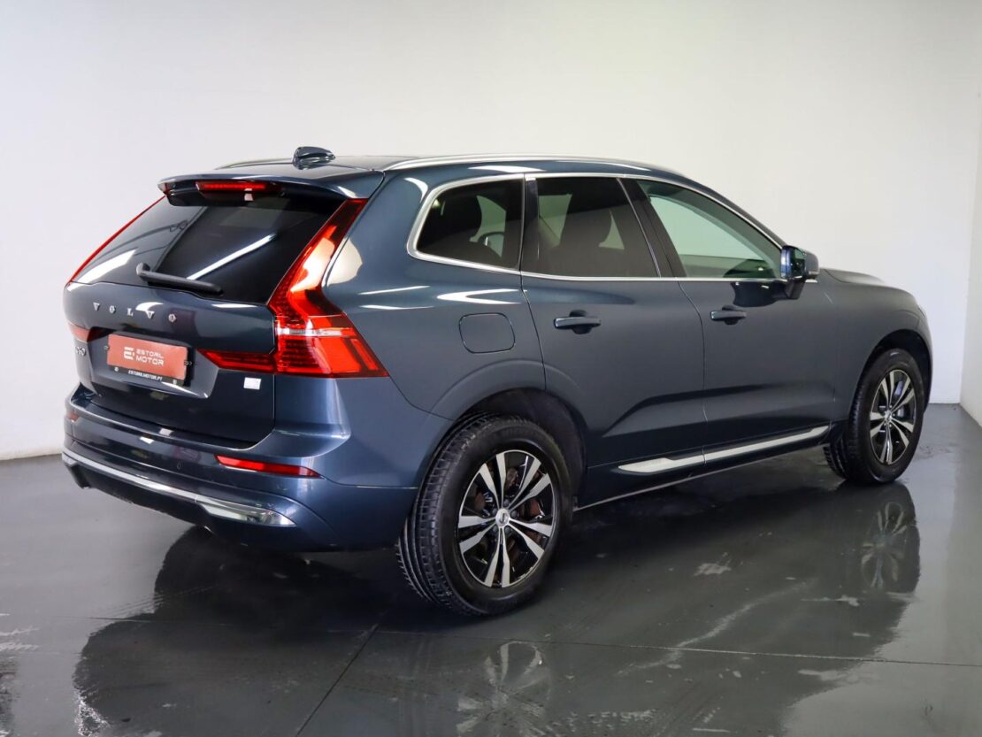 Volvo XC60 2.0 T6  AWD PHEV Inscription Auto 3