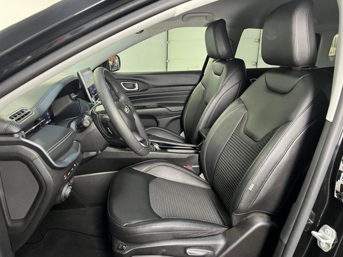 Jeep Compass Limited 1.3 TG Plug In Hybrid 4Xe 8