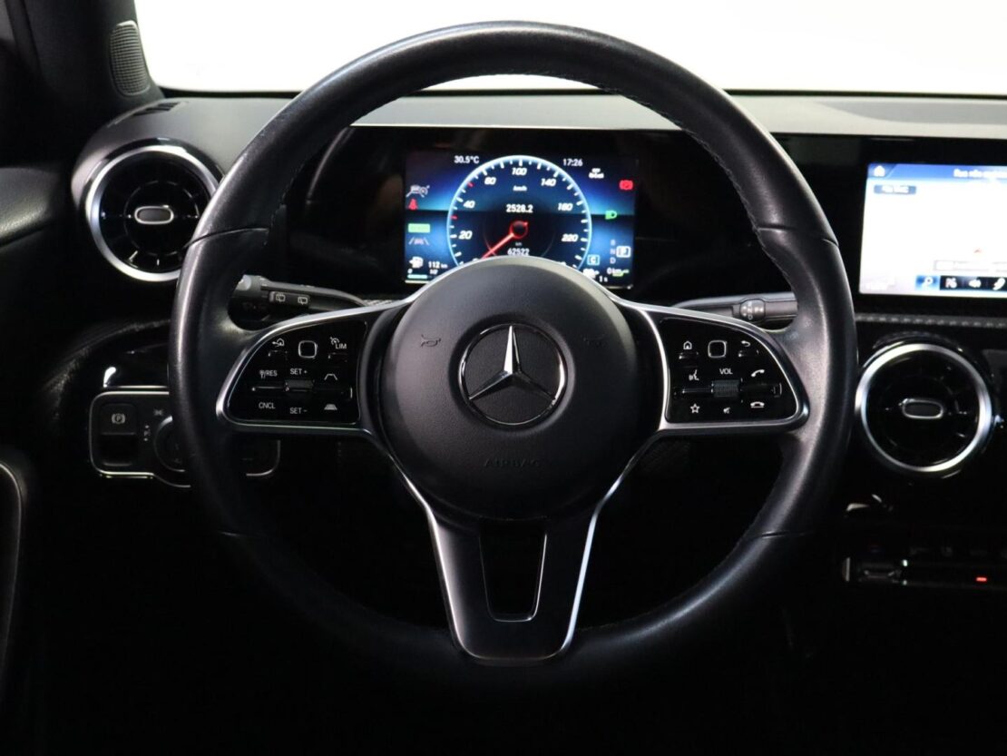 Mercedes Benz Classe A A 250 e Auto 12