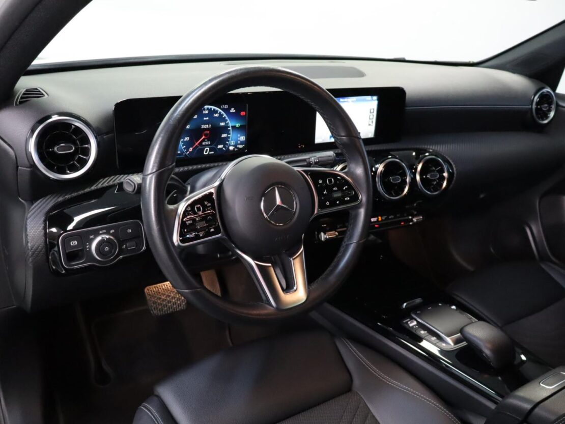 Mercedes Benz Classe A A 250 e Auto 8