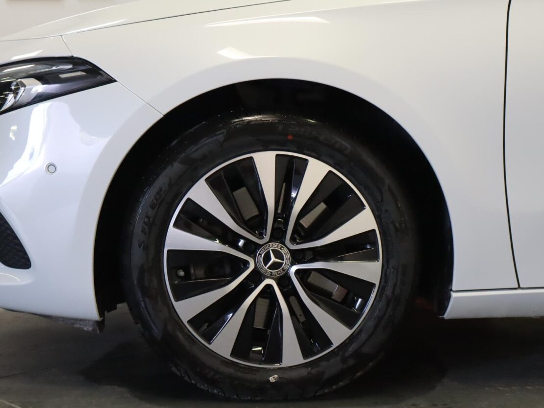Mercedes Benz Classe A A 250 e Auto 5