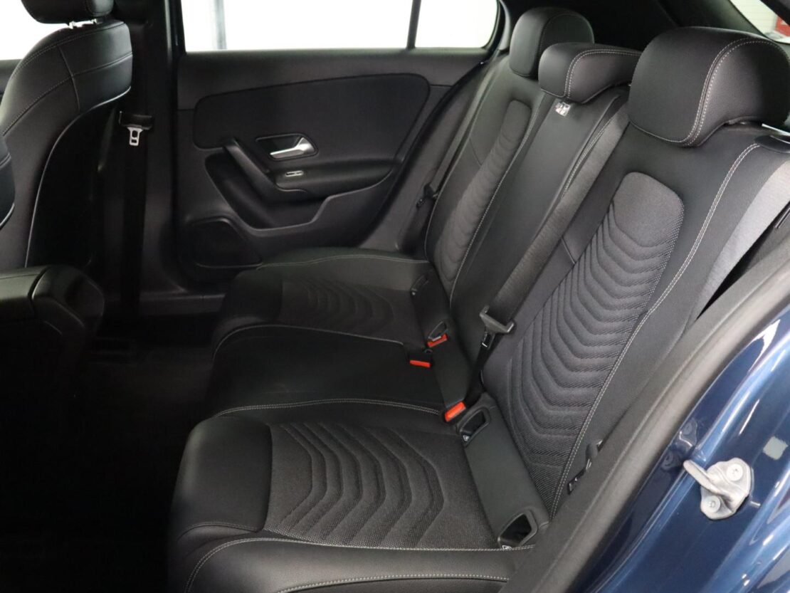 Mercedes Benz Classe A 160 d Manual 8
